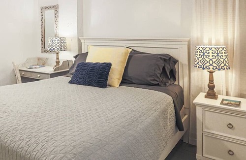 Estate East Street Apartamento | The Captains Quarter's - A Relaxing Nautical Abode