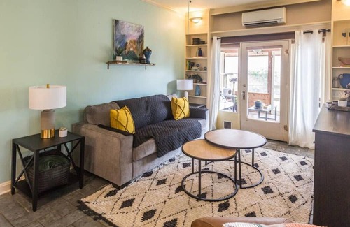 Maple Ridge Casa | Nugget's Roost - Maple Ridge Gem