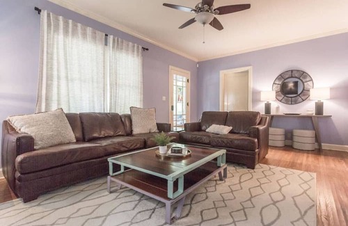 Maple Ridge Casa | Nugget's Roost - Maple Ridge Gem