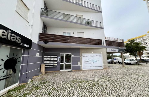 Montechoro Apartamento | Albufeira Vintage Apartment With Pool by Homing