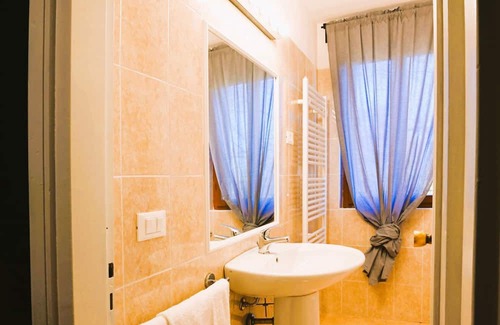 Barga Casa | B & B in Barga breakfast included