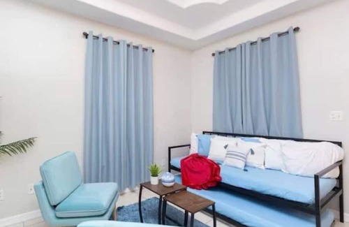 Edinburg Apartamento | Perfect place to stay!