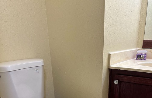 Greater Fondren Southwest Casa | Cozy 4/20 friendly1 bedroom one bath available in townhome with all essentials!