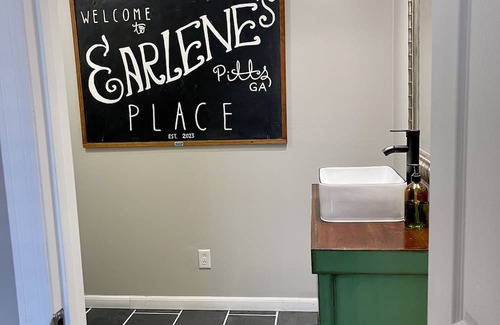 Pitts Casa | Find rest at Earlene’s Place, you’ll find a cozy place with an eclectic vibe.