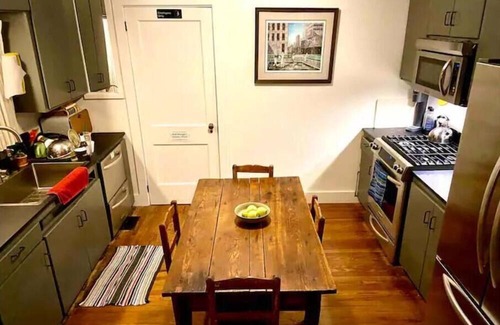 Central Oklahoma City Casa | Sparrow gallery House in walkable arts district!