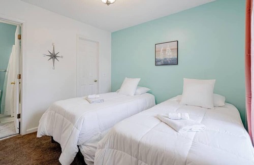Chapin Casa | On Lake Time | 2BR | Minutes To Lake Murray