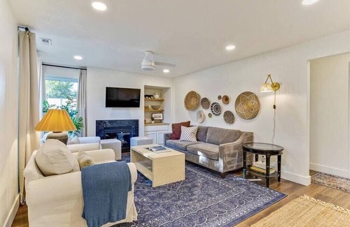 Orem Casa | New! Updated Oasis near Freeway w/ New Private Hot Tub | Fenced Backyard |...