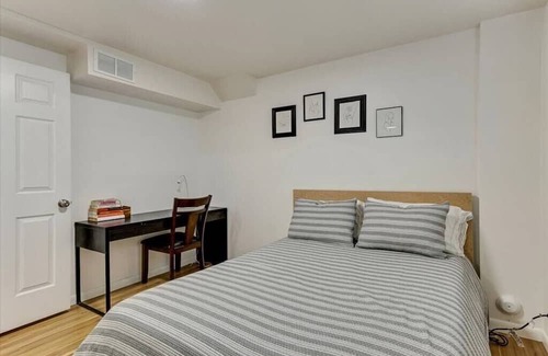 Sandy Casa | Canyon Cottage | Sandy | 2 bd 1 ba | Workspace