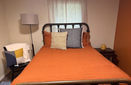 Johnson City Otro | Quiet-Cozy House in Mnts in Johnson City, TN