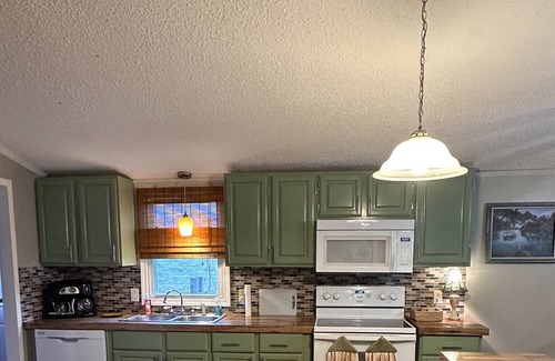 Johnson City Otro | Quiet-Cozy House in Mnts in Johnson City, TN