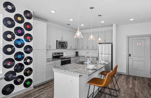 North Nashville Apartamento | 9min to DT Nashville - Secluded APT!