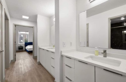 Charlotte Center City Apartamento | 3Bedroom w/ Game Room!