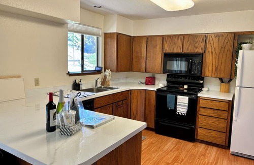 Pullman Casa | Comfortable Family Home in Pullman