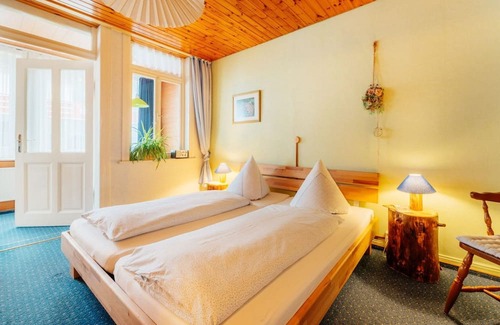 Braunlage Apartamento | Theo's Bähnli - Ferienwohnung "theo`s Bähnli" - Helle Geräumige Wohnung mit Platz für 11 Personen
