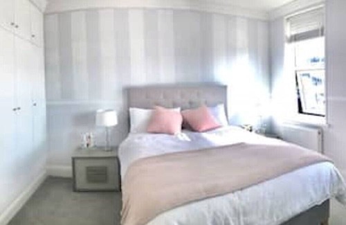 London Borough of Croydon Apartamento | Vrbo Property