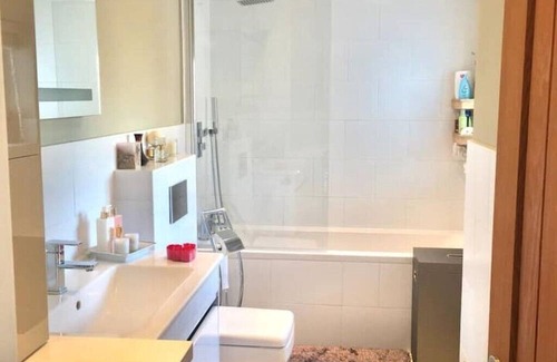 London Borough of Croydon Apartamento | Vrbo Property