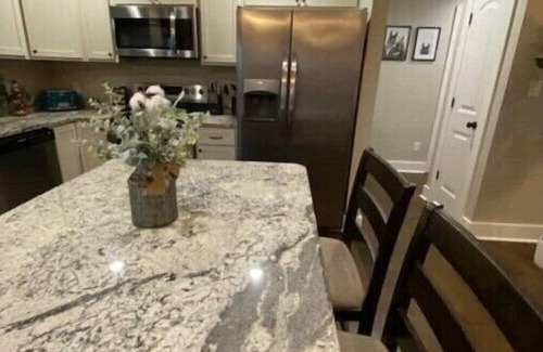 Richmond Casa | 4 bedroom 3 full bath home in the heart of Richmond!