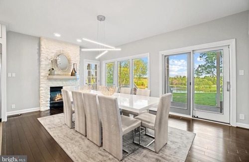 Darnestown Otro | Luxury Farmhouse w/ Indoor Pool, 30 min from Washington, DC