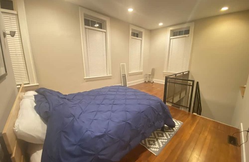 Pendleton Condominio | Peaceful Getaway Queen Bed & Free Heated Garage Parking