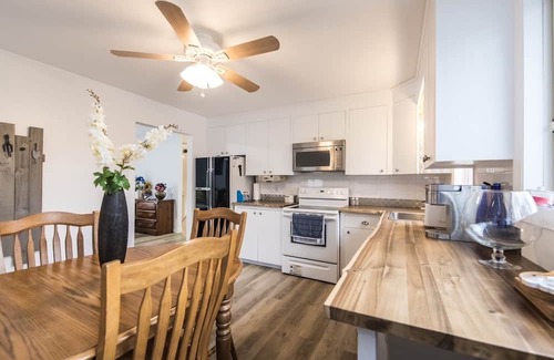 Shefford Casa | Mont Bromont Ski Resort 3 Beds Detached House