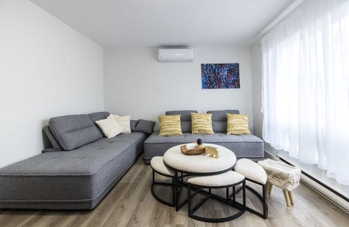 Shefford Casa | Mont Bromont Ski Resort 3 Beds Detached House