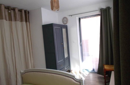 Loos Condominio | Grand Appartement Près Chru de Lille Pour 1 à 4 Personnes