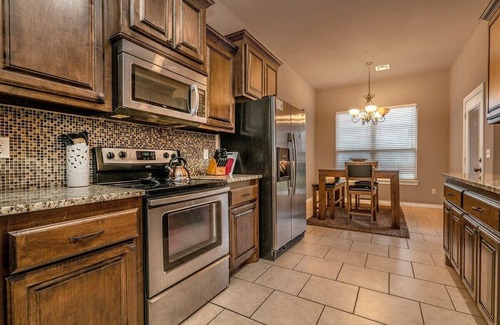 Norman Casa | Spacious Home - 5 Min. to OU campus!