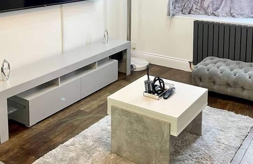 Billericay Casa | Beautiful 4-Bed House in Billericay