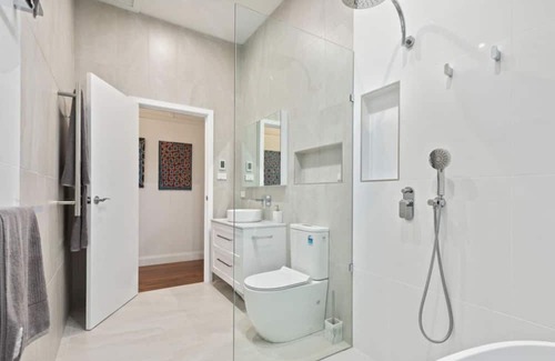 Verona Otro | Charming Farmhouse