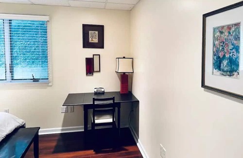Broomall Casa | Sophia’s Garden Flat B-Quiet & Convenient Suburb