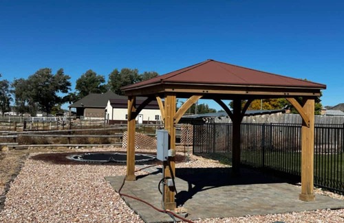 Scipio Casa | Cozy large home w/ mountain views! Perfect place to stay to hunt, fish & hike.