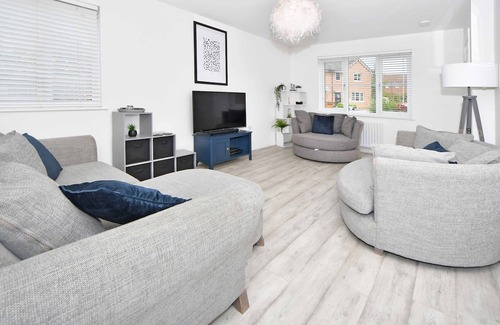 Alsager Casa | Lindop View: A Cheshire wives dream, with drive!