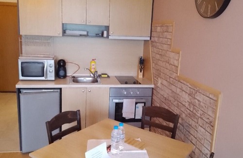 Razlog Apartamento | Stylish studio with poolview C315