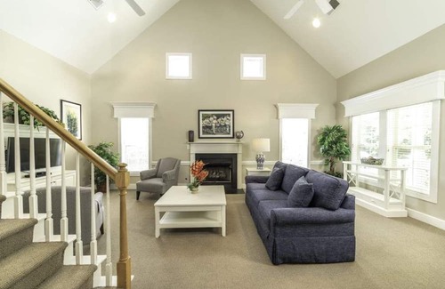 Lackey Cabaña | Availability for all Kings Creek Spinnaker properties, Kings Mill CC Cottages.