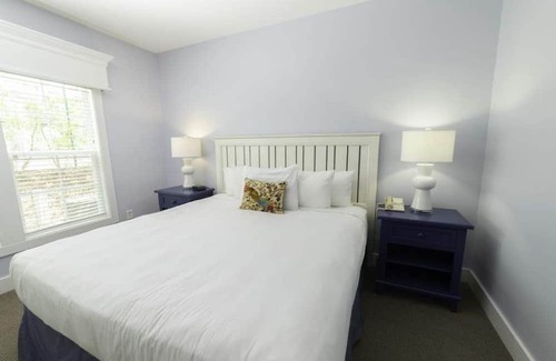 Lackey Cabaña | Availability for all Kings Creek Spinnaker properties, Kings Mill CC Cottages.