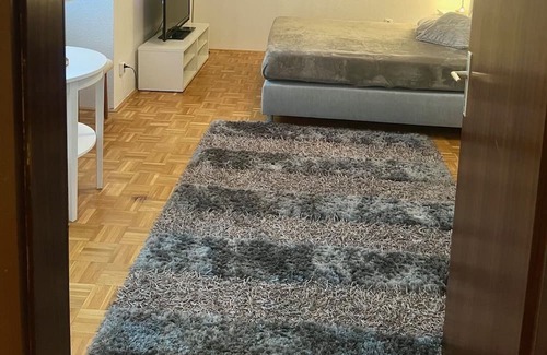 Baden Apartamento | Holiday Apartment "Stilvolles Studio" with Mountain View & Wi-Fi