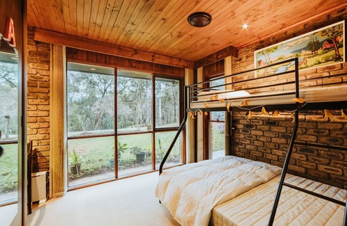 Howqua Casa | Jade Hill - Howqua - Sleeps 10