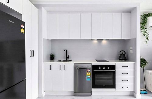 Urangan Apartamento | A Gaze upon the Pier