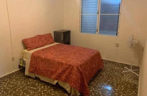 Mayaguez Pueblo Casa | Nice House near University of Mayaguez with covered and gated car parking.