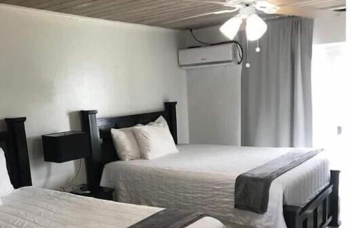 Jimmy Hill Apartamento | Dolphin Suite Ocean Front Exuma Palms Resort!