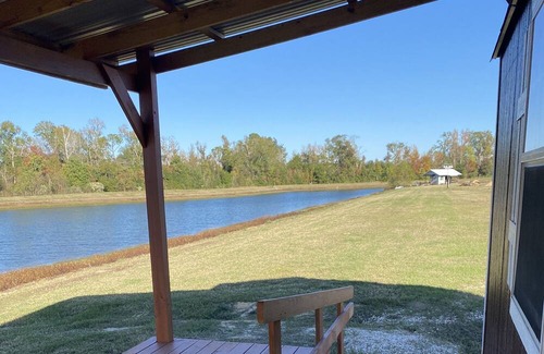 DeRidder Cabina | The Lil Red Barn