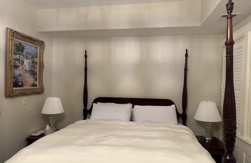 Detroit Cama Y Desayuno | Frederick Stearns House in Detroit is a perfect venue for any private events.