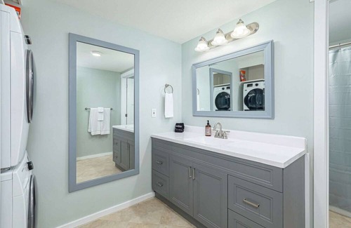 Collingwood Condominio | The Alpine - Central Collingwood Condo