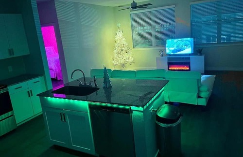 Willow Meadows/Willowbend Area Apartamento | Luxury Apartment Near NRG Stadium!