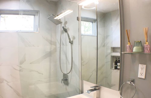 Mission Terrace Casa | Cozy Home 911 Mbps Parking/BART DT 8min