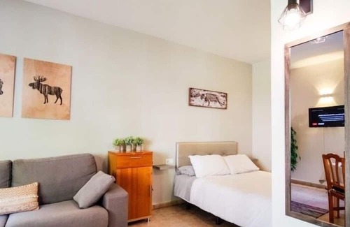 Ransol Apartamento | Charming studio by the river. 2 beds+Smart TV+wifi