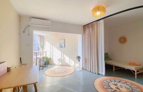Siming Casa | Central Convenient Modern Spacious Bright New Remodeled Commercial / Residency