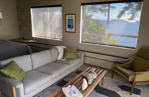Lopez Island Casa | Mid-century waterfront retreat with amazing views and near ferry - 30+ days