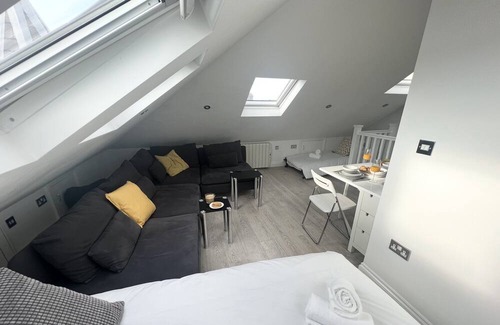 Mapesbury Apartamento | Charming Studio in London
