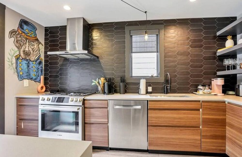 Victorian Village Apartamento | Golden Girls Haven in Columbus